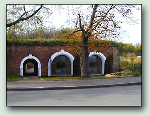 Ceremonial Halls and the entrance of the Central Morgue